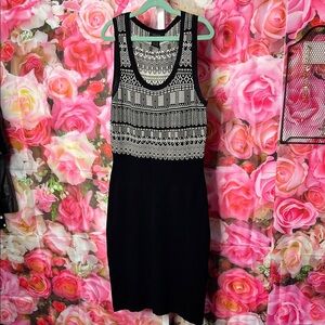 Grace Black and White Sheath Midi Dress for Cocktail $19